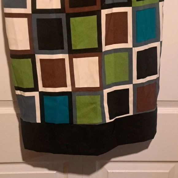 🟩🟫Colorful Geometric Dress With back zipper & neck buttons stylish/ unique,Fun - Picture 4 of 8